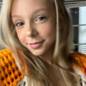 Meet your Posher, 𝕂𝕒𝕕𝕪𝕟